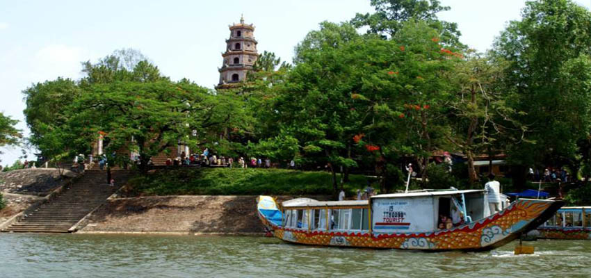 muslim-tour_da-nang-hue-da-nang_full-day-tour-7