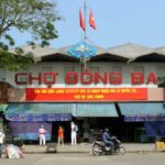 dong ba market
