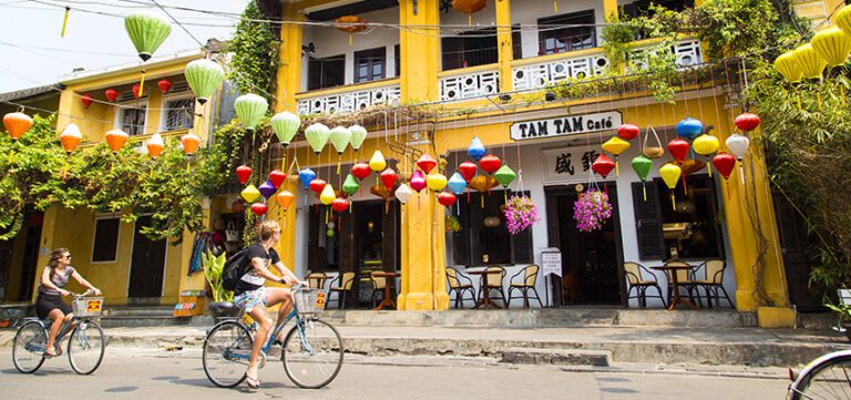 the town of Hoi An